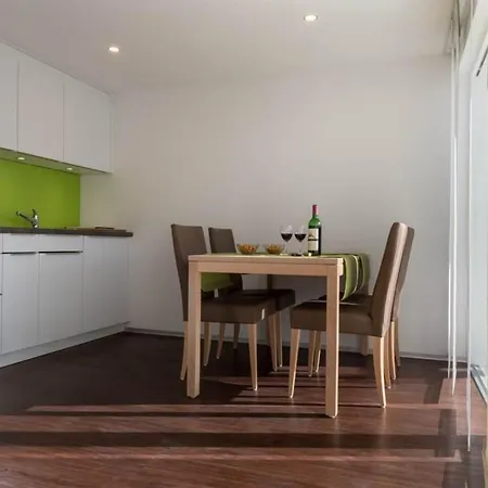 Haus Alpenrose Appartement-fewo Alpenrose 4-bettwohnung 1- Og West By Interhome Saas-Almagell